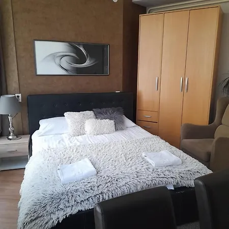 Visoki Stevan Apartments Belgrad Exteriör bild